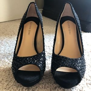 Gianni Bini Black studded Pump